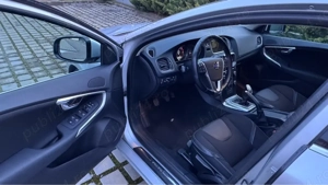 Volvo V40   euro5   navi   camera