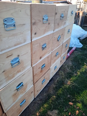 vând cuti stupi 18 rame - imagine 2