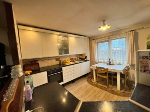  Casă cochetă cu terasă | 5 ari teren - imagine 12