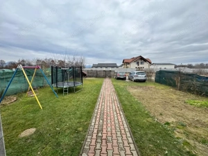  Casă cochetă cu terasă | 5 ari teren - imagine 2