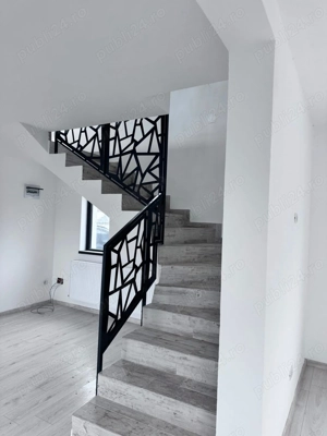 Apartament cu curte și loc de parcare inclus! - imagine 2
