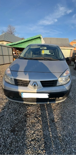 Renault Megane Scenic - imagine 4