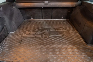 Mercedes-Benz E-Class E220D - imagine 9