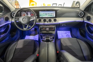 Mercedes-Benz E-Class E220D - imagine 16