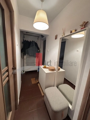 Vânzare apartament 3 camere Prelungirea Ferentari - Șc. 136