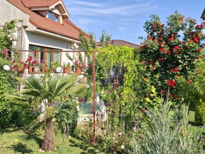 Casa de vis. la întrare in cumpana 