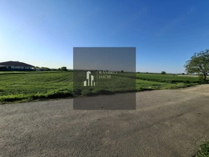 DÂRZA - TEREN INTRAVILAN