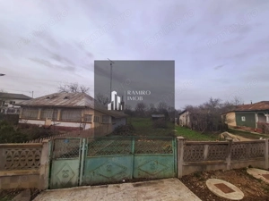 Crevedia - Darza , teren si casa batraneasca