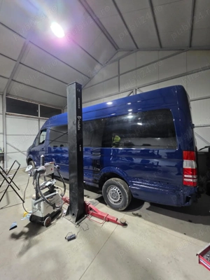 Volkswagen Crafter 8+1 locuri  - imagine 2