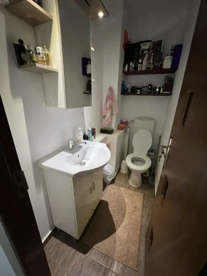 Apartament cu 3 camere mobilat si utilat-etaj 2-mobilat si utilat-zona Lipovei  - imagine 18