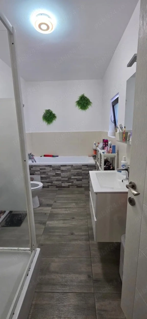 Proprietar vand casa in Sasar - imagine 4