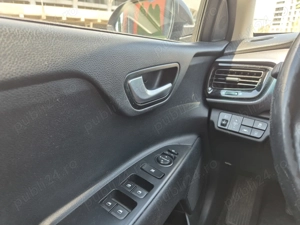 Kia Stonic, 1.6 diesel 2018 - imagine 10