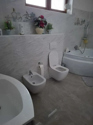 Casa de vis. la întrare in cumpana  - imagine 8