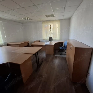 Birou de 25 mp de închiriat