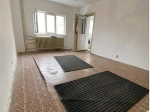 Garsoniera Iancului posta-stradal