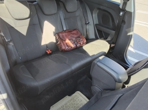 Vând Ford Fiesta 2016 stare excelenta, proprietar - imagine 3