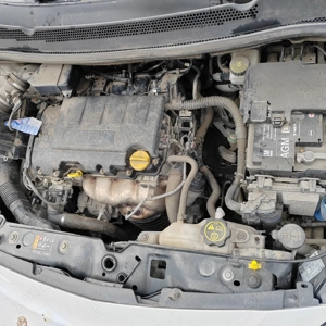 Opel Corsa Primul proprietar, pachet iarnă, 90 CP, 81500 km, revizii la termen - imagine 9
