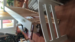 Pat din lemn pentru o persoană