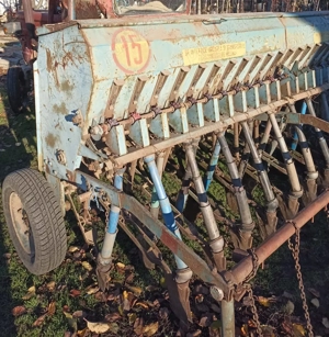 Semanatoare 21 r, Disc 4 b, Prasitoare 5 s, Prasitoare 3 s, Motor tractor U445 - imagine 8