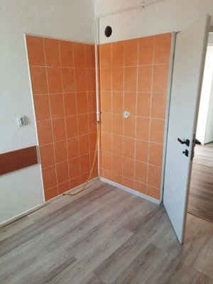 Apartament 3 camere Decomandat  - imagine 3