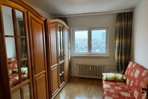 Apartament 3 camere in zona 1 Mai