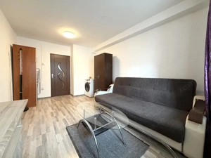 Garsonieră 21mp, etaj 1, renovata complet, balcon cu bucătărie-Buziasului