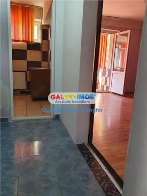 Vindem garsoniera in zona Traian , etaj 2