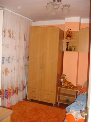 Dau in chirie ap. 3 cam in centrul Salontei , fara animale de companie. - imagine 5