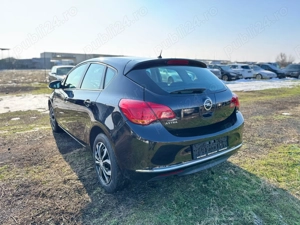 Opel Astra J 1,4 I - imagine 5
