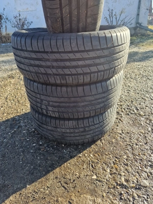 Anvelope Goodyear 225 55 r17