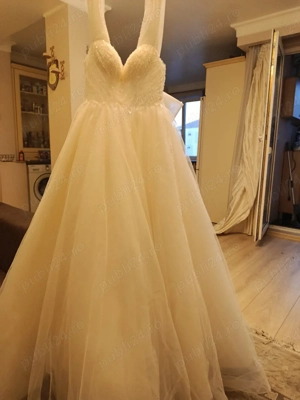 rochie mireasa s,m merge 70 kg 