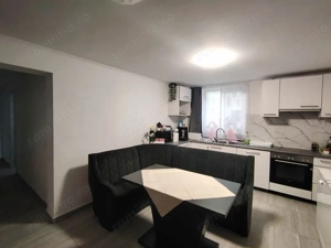 Apartament 3 camere decomandat Cantemir