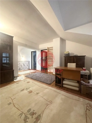 Casa Spatioasa cu Teren de 1000 mp | Poiana - imagine 16