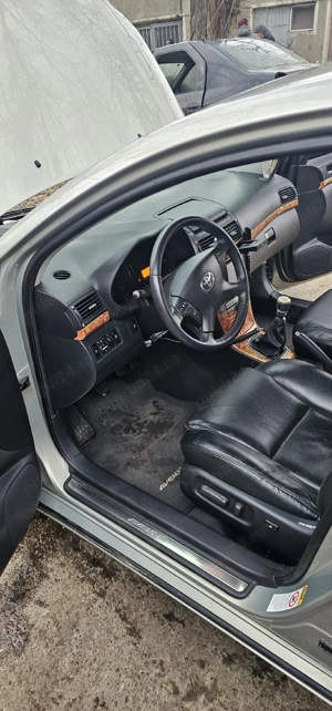 Toyota Avensis 2008 - imagine 9