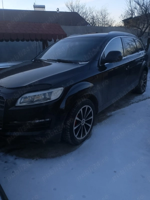 Vând Audi Q7 
