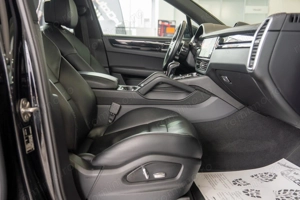 Porsche Cayenne - imagine 8