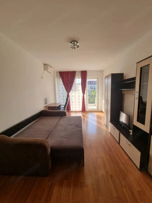 Garsonieră decomandată, centrală proprie, balcon, bloc 2010