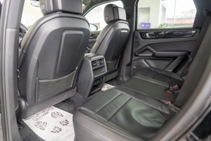 Porsche Cayenne - imagine 17