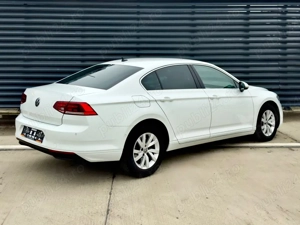 VW Passat B8.5 Facelift   2.0 TDI 150 CP   2021   Berlina   multe optiuni - imagine 4
