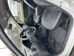 Dacia Duster 2018, 1.6 litri benzina, 99.000 km, distributie pe lant - imagine 7