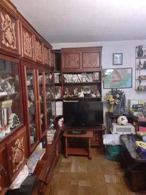 3 cam decomandat 2 bai 3 balcoane etaj 3 zona Mircea cel Batran - imagine 5