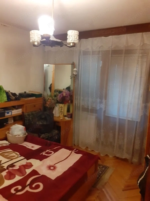 3 cam decomandat 2 bai 3 balcoane etaj 3 zona Mircea cel Batran - imagine 12