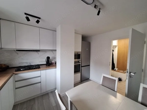 Apartament cu 3 camere in zona Bucovina - complet renovat- mobilat si utilat 