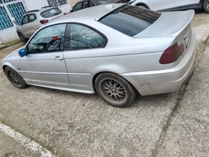 BMW seria 3 sport benzina - imagine 4