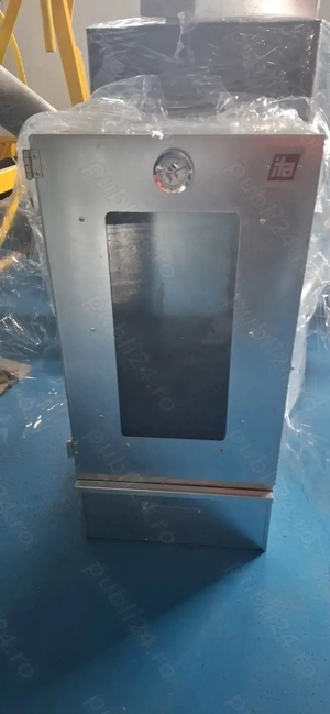 Afumatoare multifuncțională din tabla zincata.