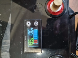 Baterie LiFePo4 12V, 350 Ah, compactă, BMS și încărcător