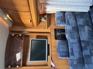 Autorulota HOBBY cu doar 66000 km - imagine 2