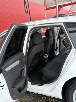 Audi A4 B8 Avant 2011 - imagine 4