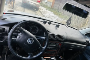 Volkswagen Passat 2003   1.9 TDI - imagine 5