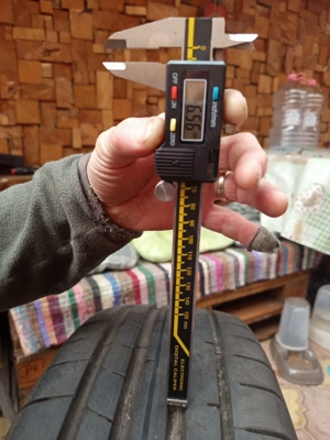 Vand anvelope DUNLOP Vara. - imagine 4